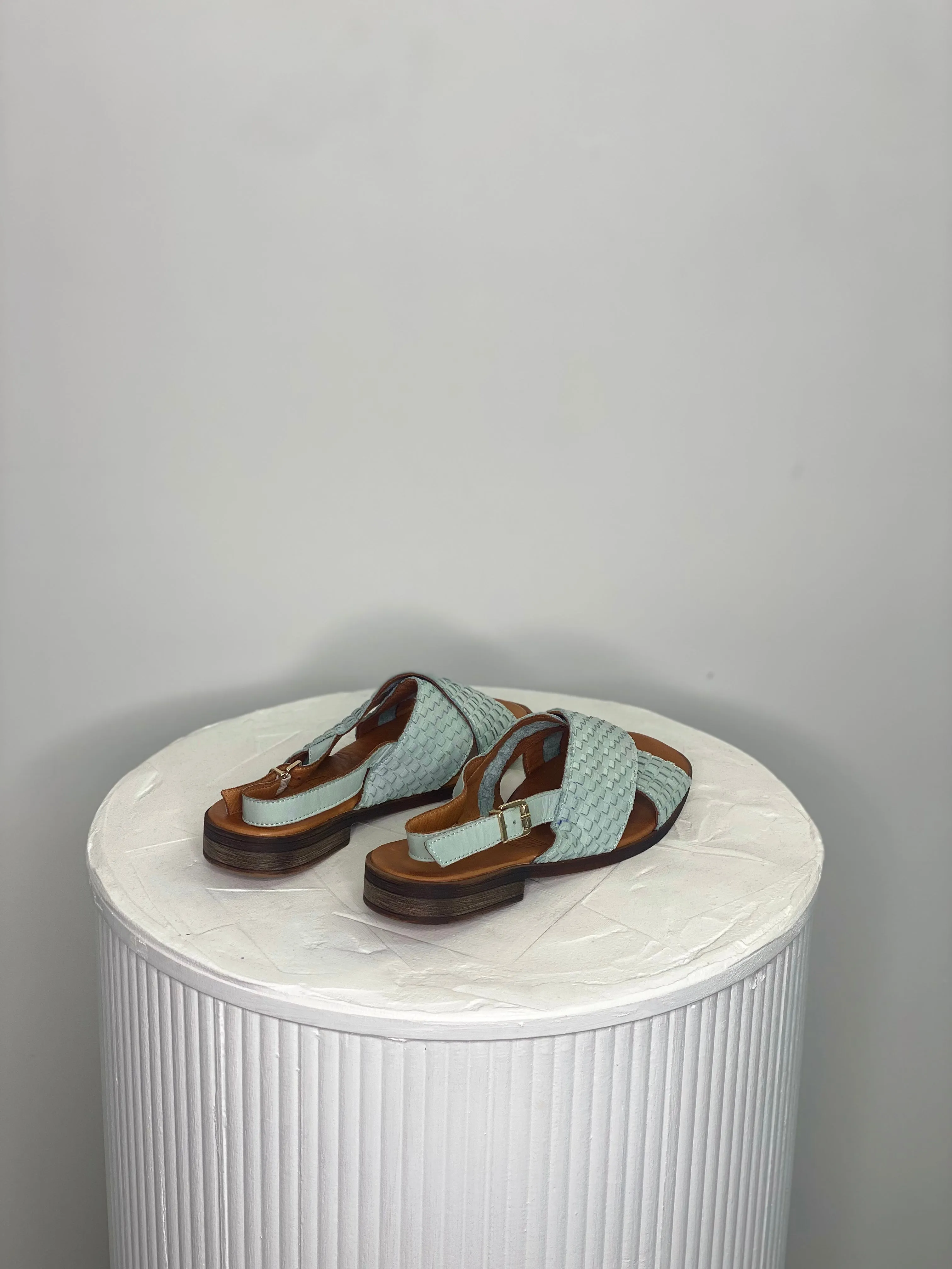 Antic Sandal