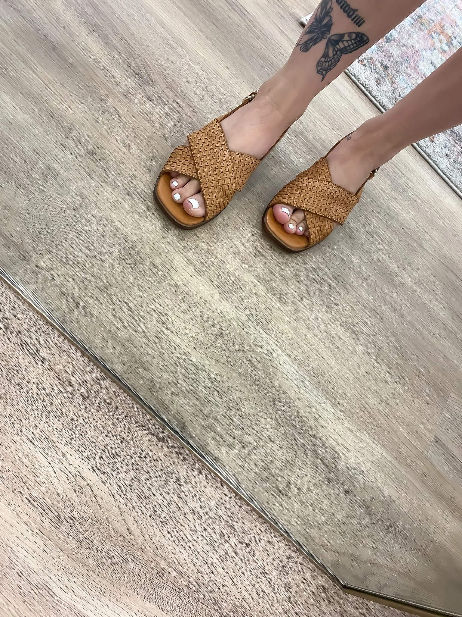 Antic Sandal
