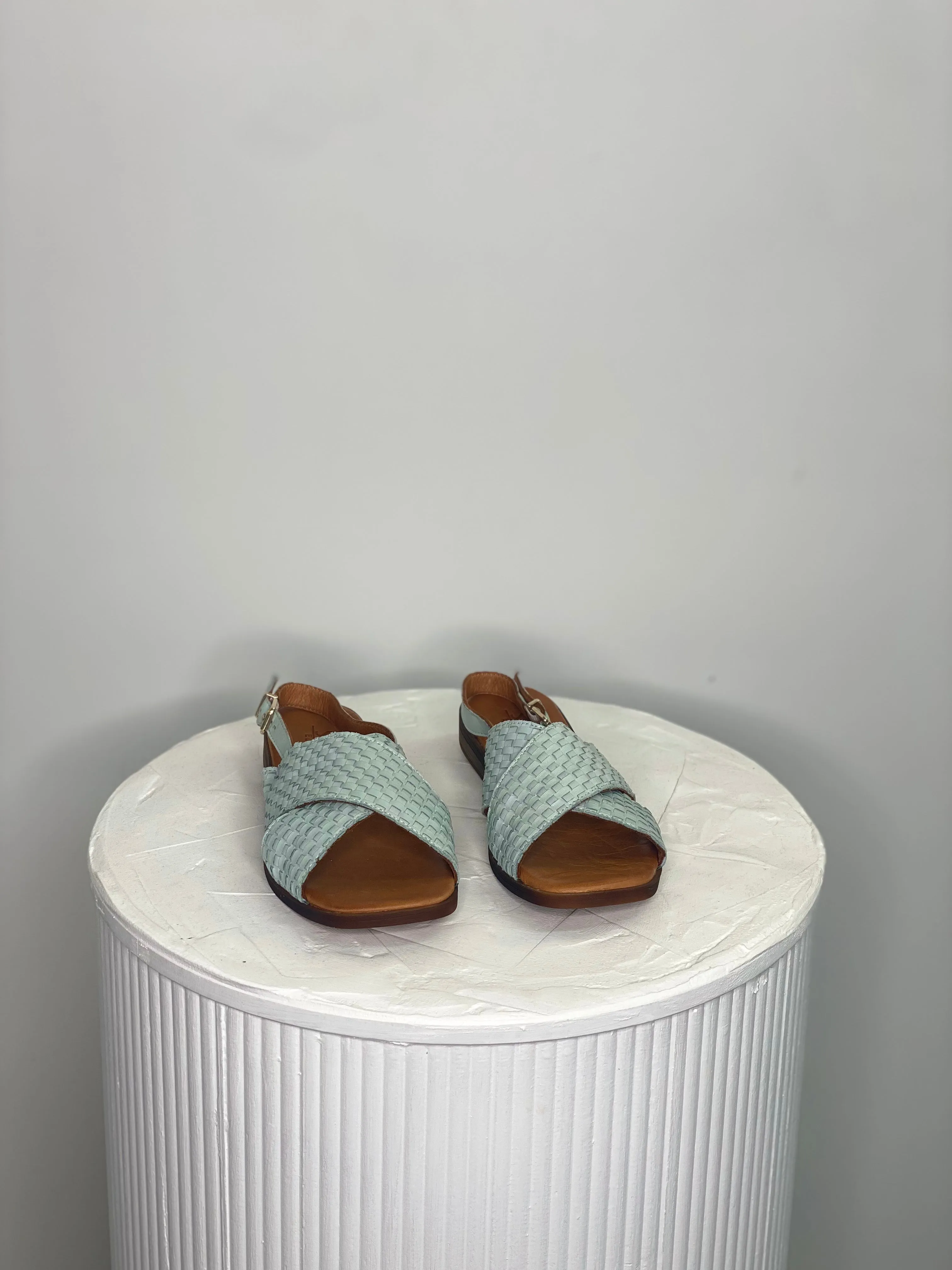Antic Sandal