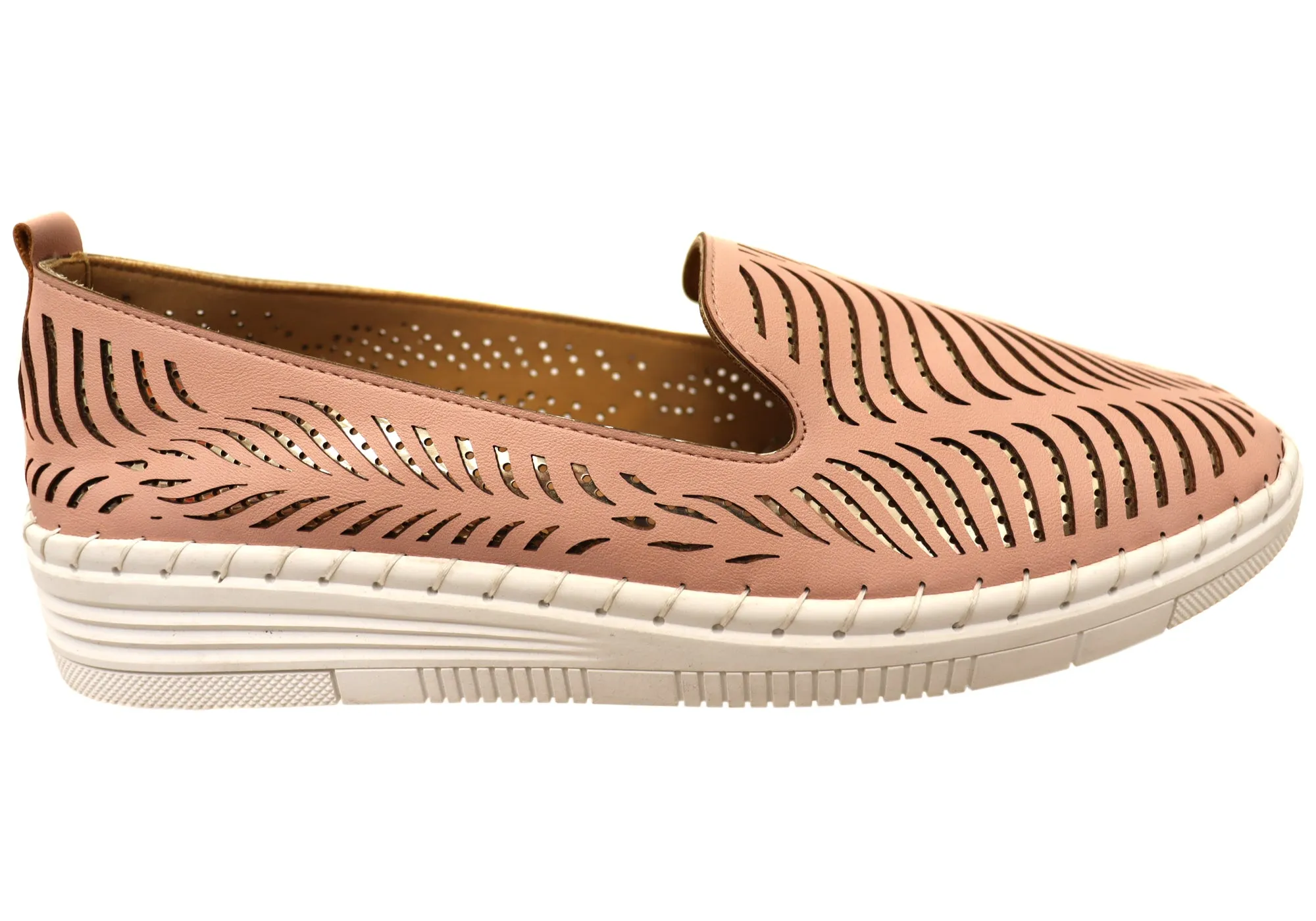 Bare Traps Varley Womens Comfortable Shoes