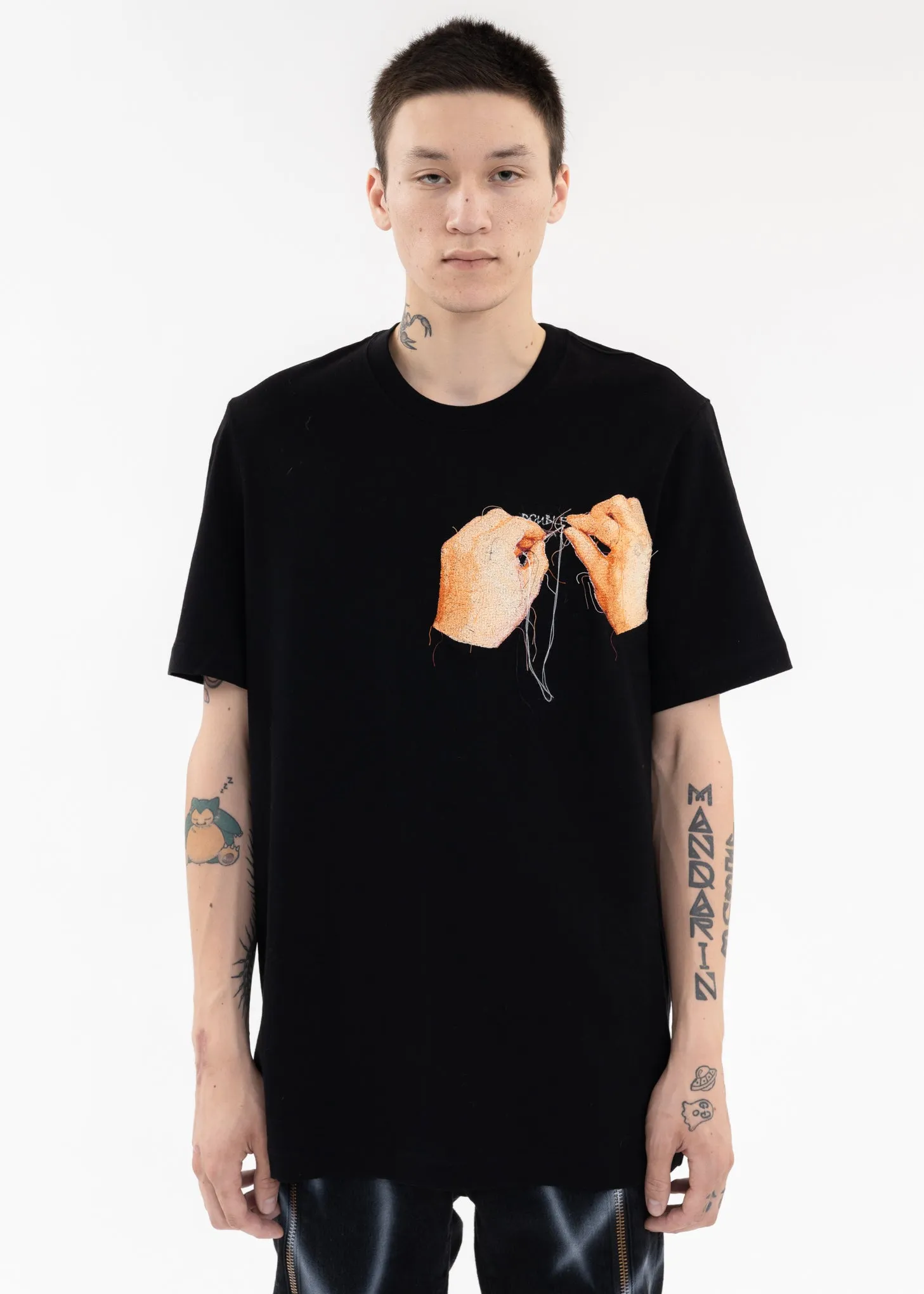 Black “HAND-EMBROIDERY” PHOTO STITCH T-SHIRT