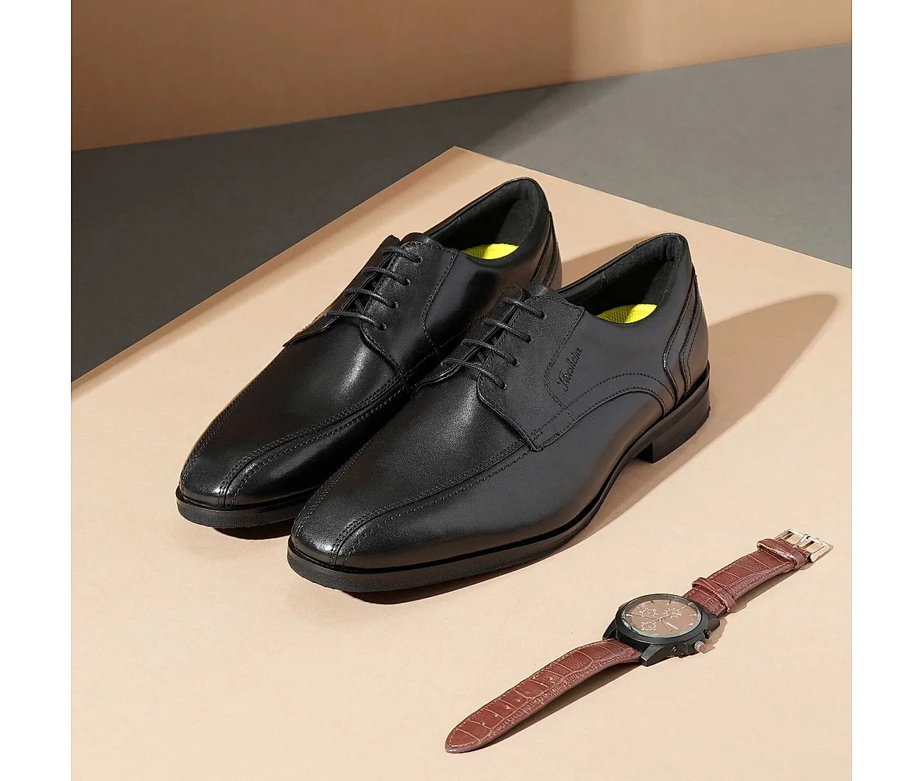 Eddie Black Men Bicycle Cut Derby Formal