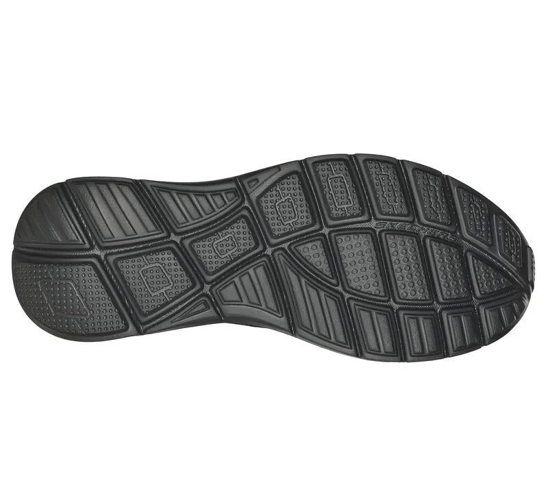 Skechers Men's Relaxed Fit: Equalizer 5.0 - Harvey Shoes in 2 Colours, Sizes 8 to 13