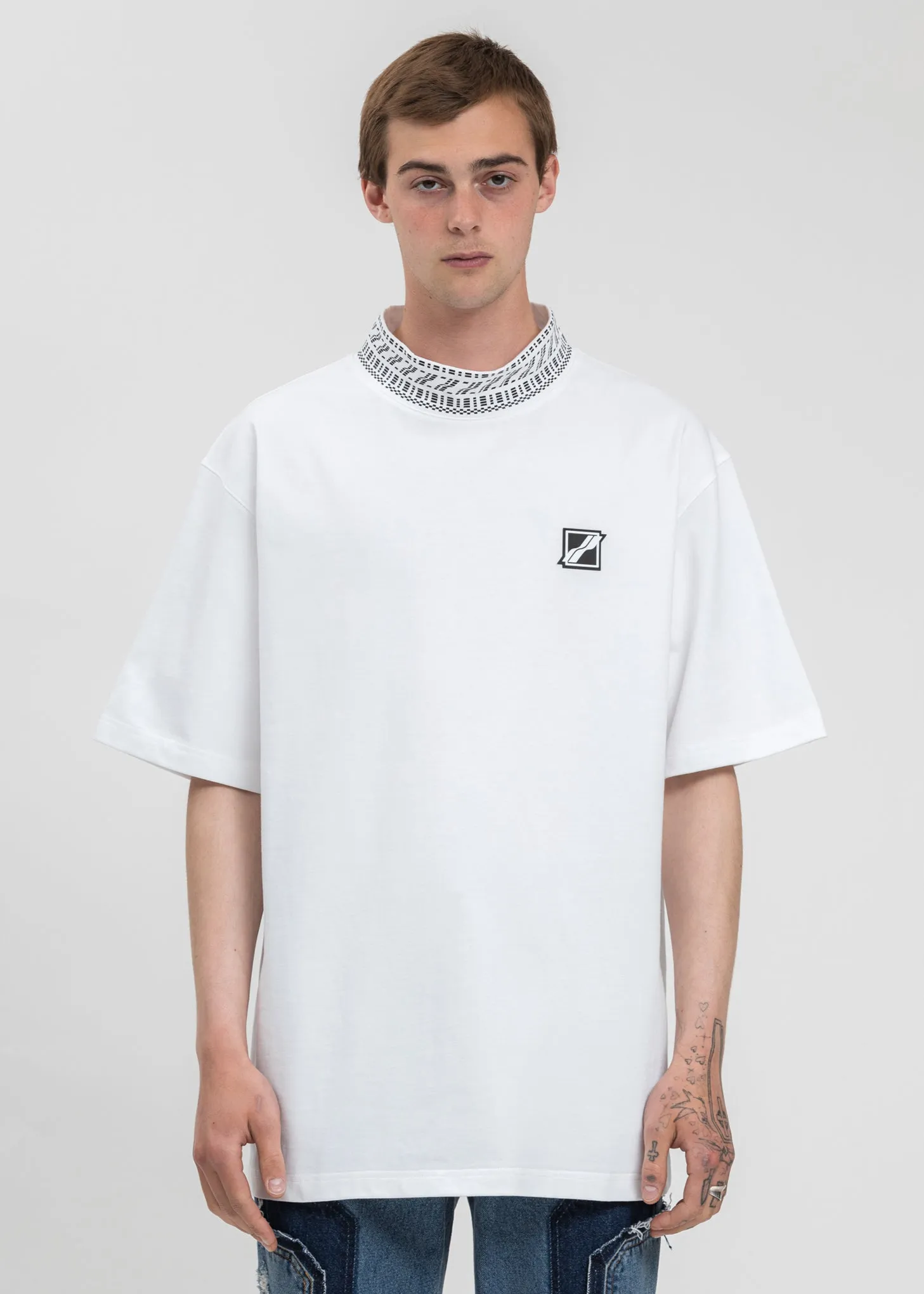 White High Neck Logo 1/2 T-Shirt