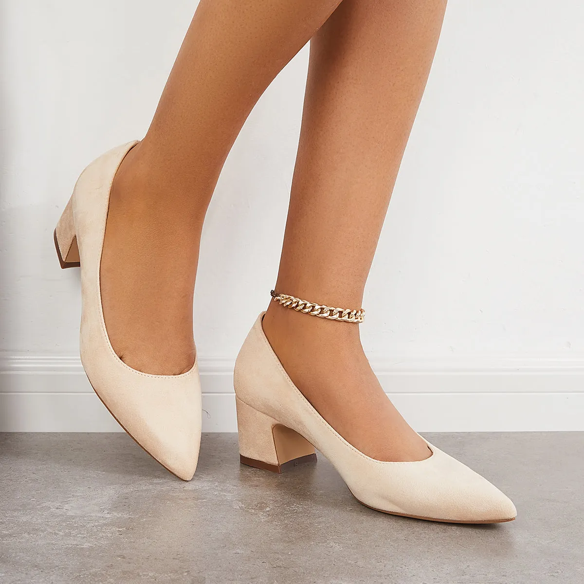 Women  Chunky Low Block Heels Closed Toe Dress Pumps Shoes