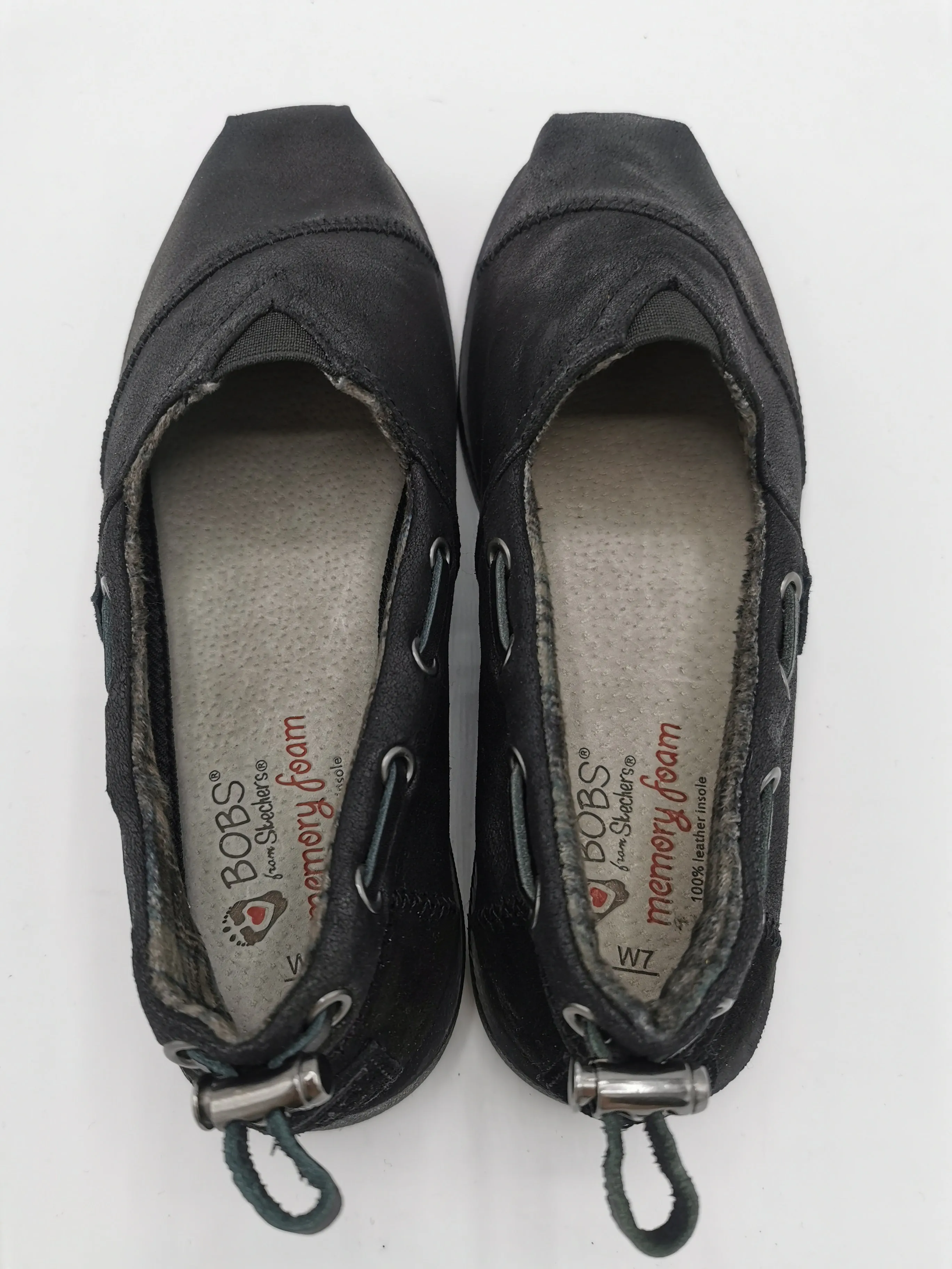 WOMENS SIZE 7 W - BOB's, Black Comfort Memory Foam Shoes EUC B26