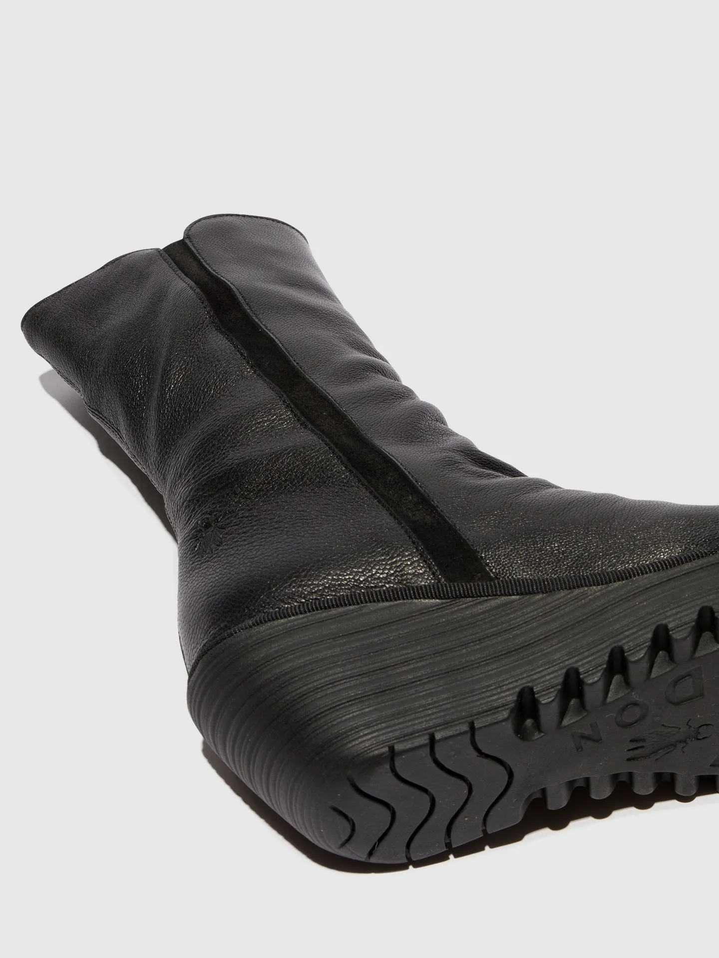 Zip Up Ankle Boots YEMY408FLY BLACK